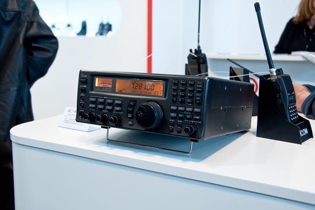 walkie talkie range