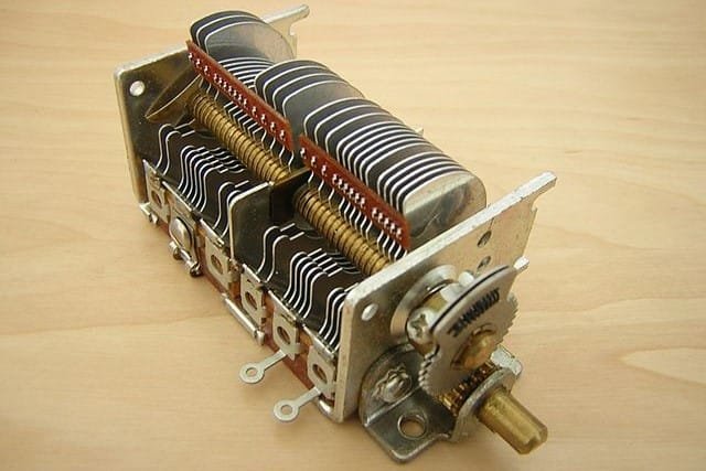 Variable Capacitor